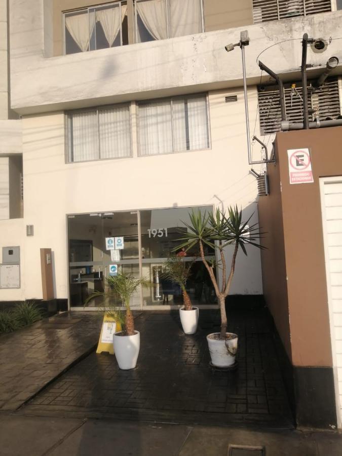 Departamento Estudio Full Equipado Wifi Cerca A Todo Lima Apartment ภายนอก รูปภาพ